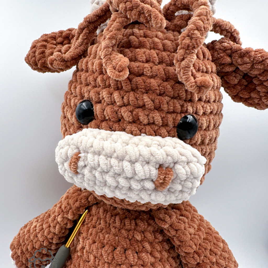 Crochet Pattern for a Highland Cow Amigurumi