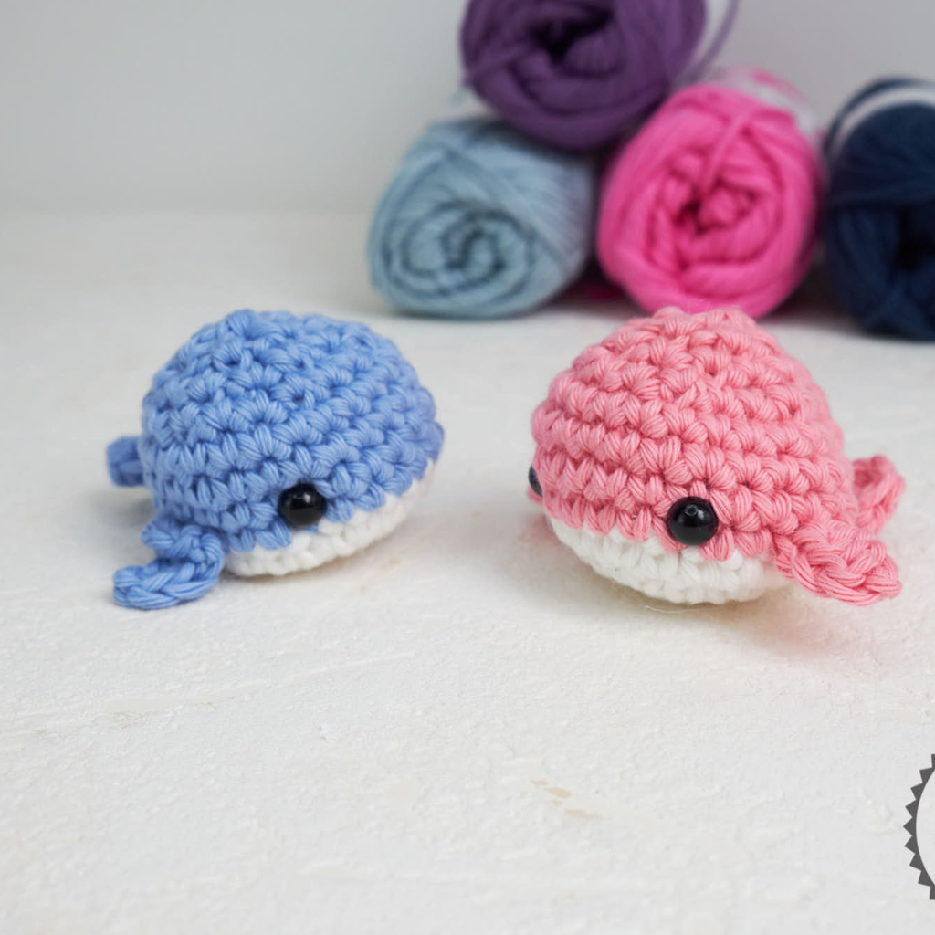 Crochet amigurumi whale pattern