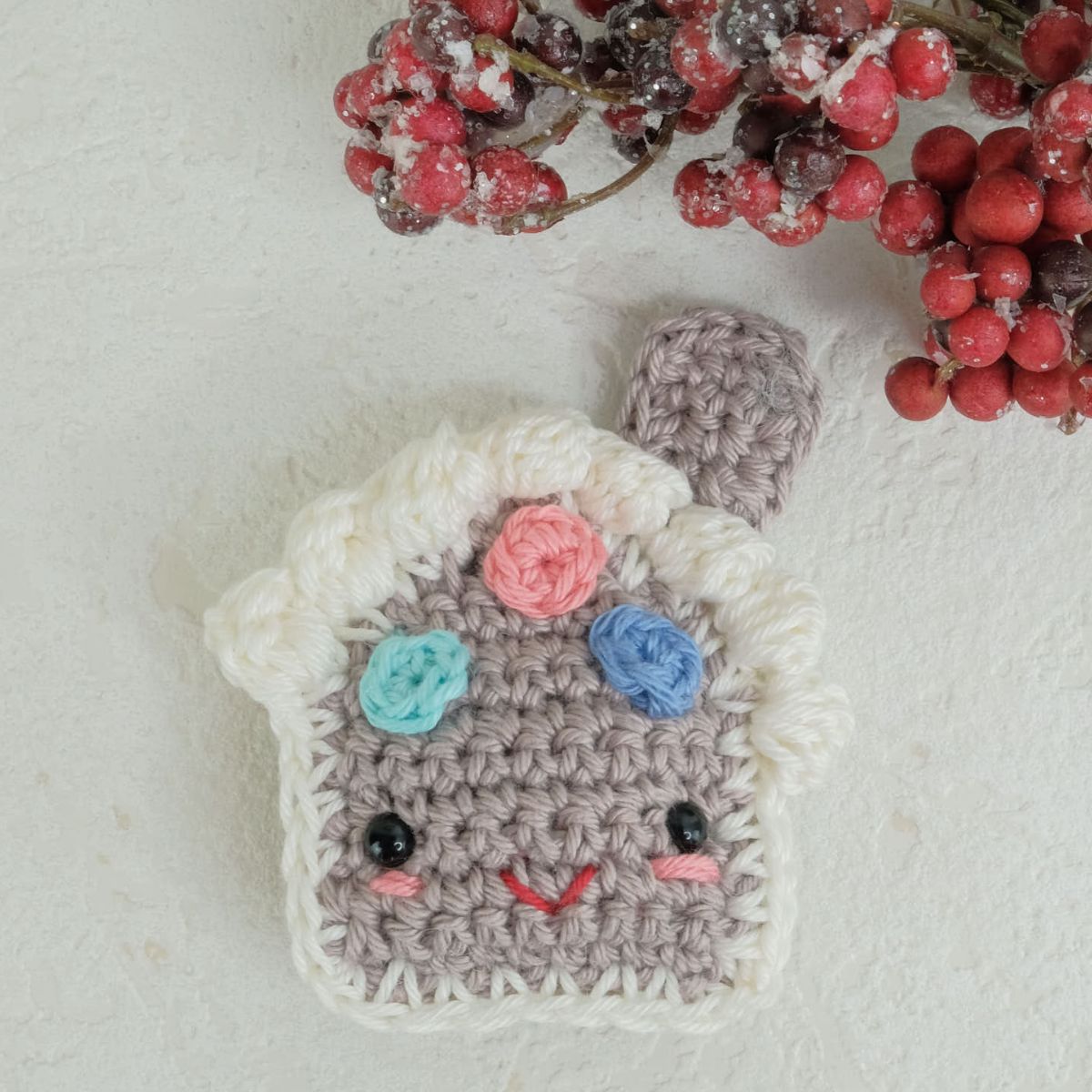 Crochet gingerbread house pattern (PDF)